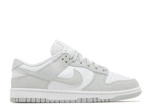  NIKE DUNK LOW W ‘LIGHT SILVER CORDUROY’