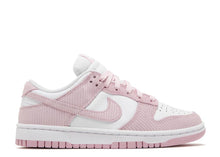  NIKE DUNK LOW W 'PINK CORDUROY'