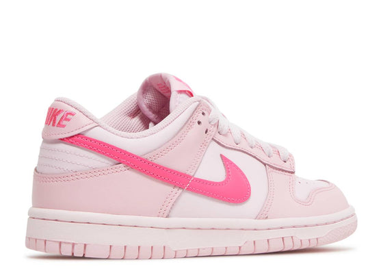NIKE DUNK LOW GS ‘TRIPLE PINK’